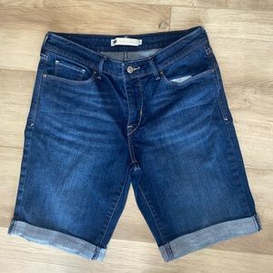 Levi mid thigh length shorts